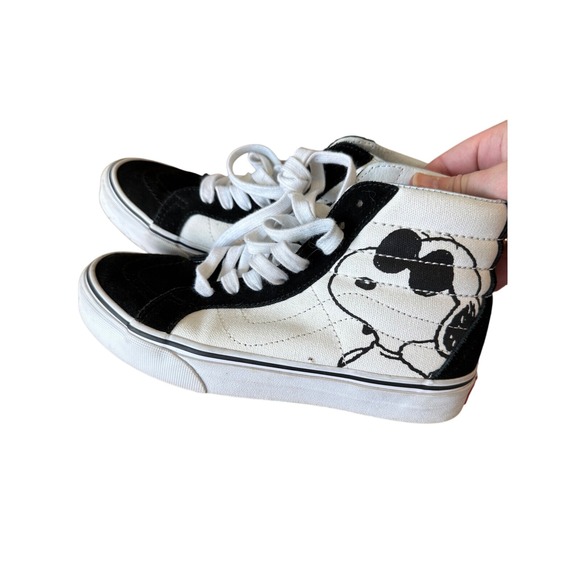 Vans High‎ Top Sneakers Snoopy Peanuts Black White Casual Shoes Men's 4.5 W 6.0 - Picture 1 of 5